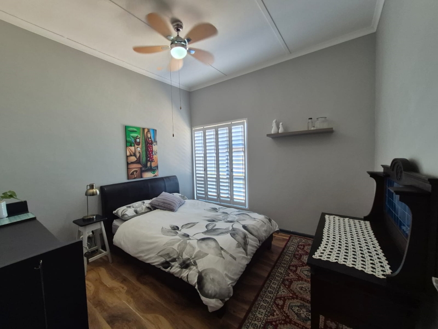 4 Bedroom Property for Sale in Fairway Heights Western Cape